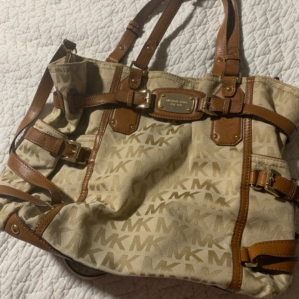 Vintage Michael a Kors purse